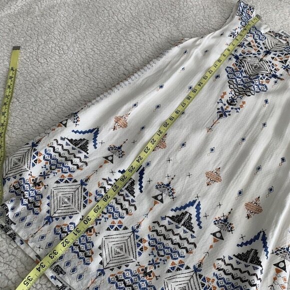 Urban Outfitters Ecote Guinevere Dress NEW Womens Medium White Cut Out Back - Picture 9 of 11